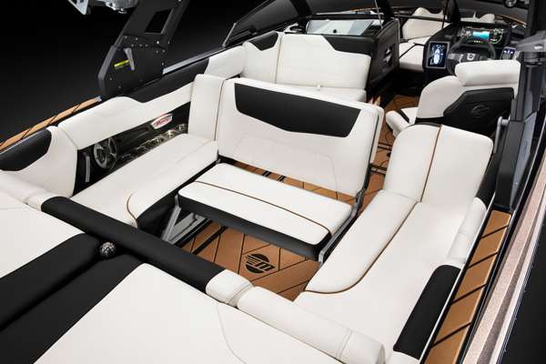 Malibu-23-LSV-Rearview-Bench-Seat